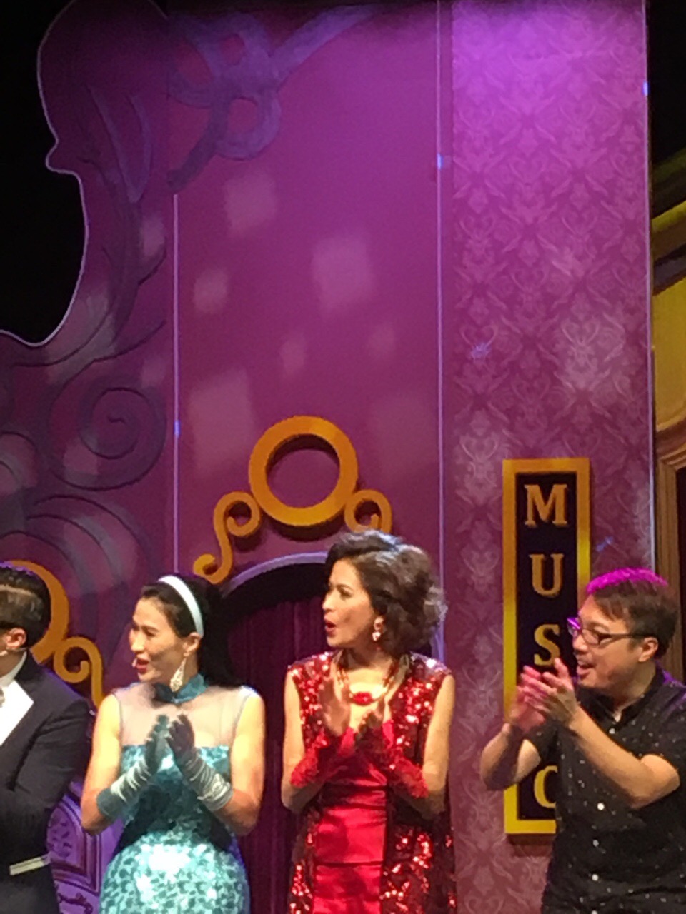 show-40.jpg