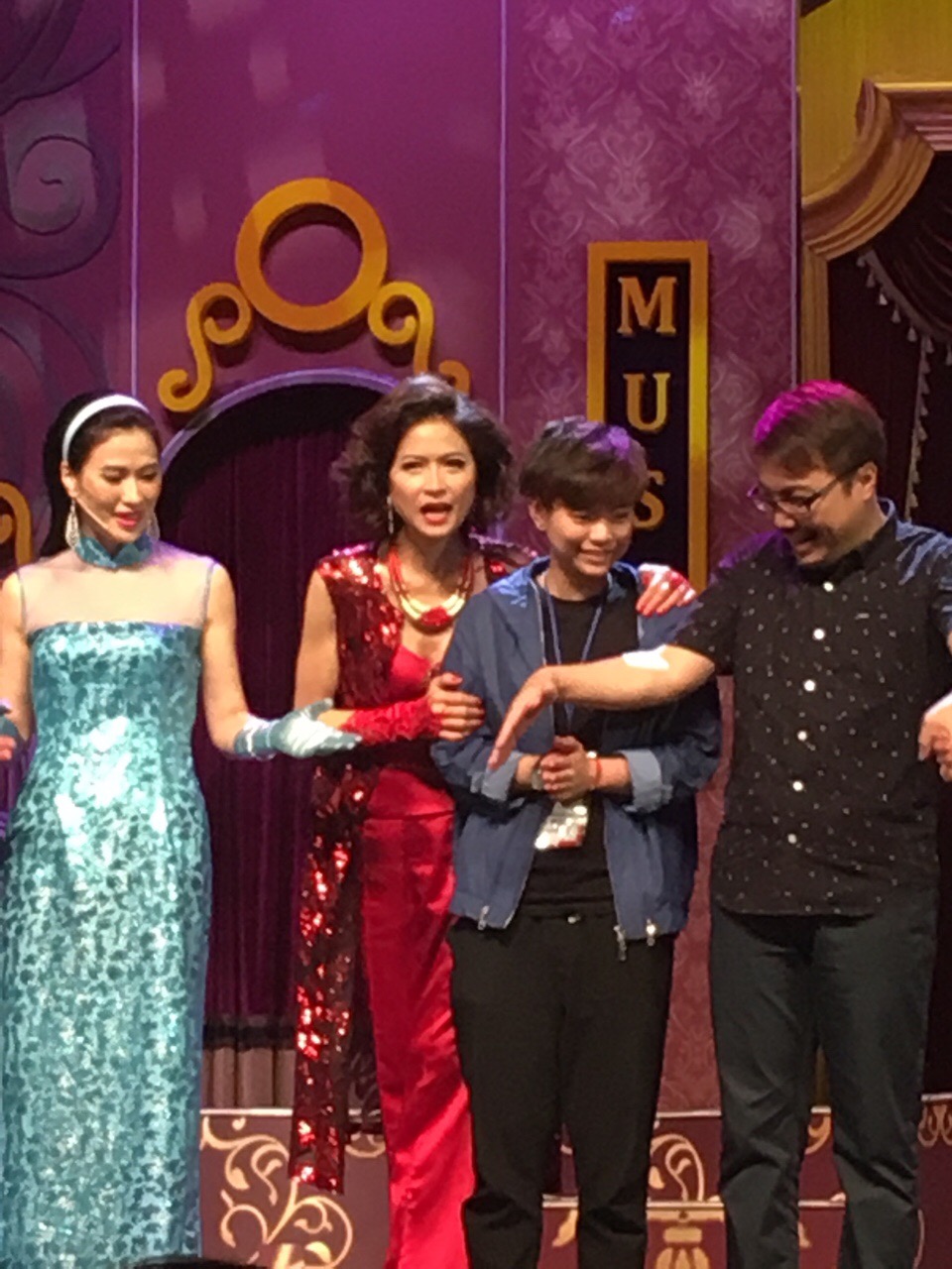 show-46.jpg