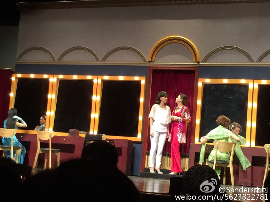 show-50.jpg