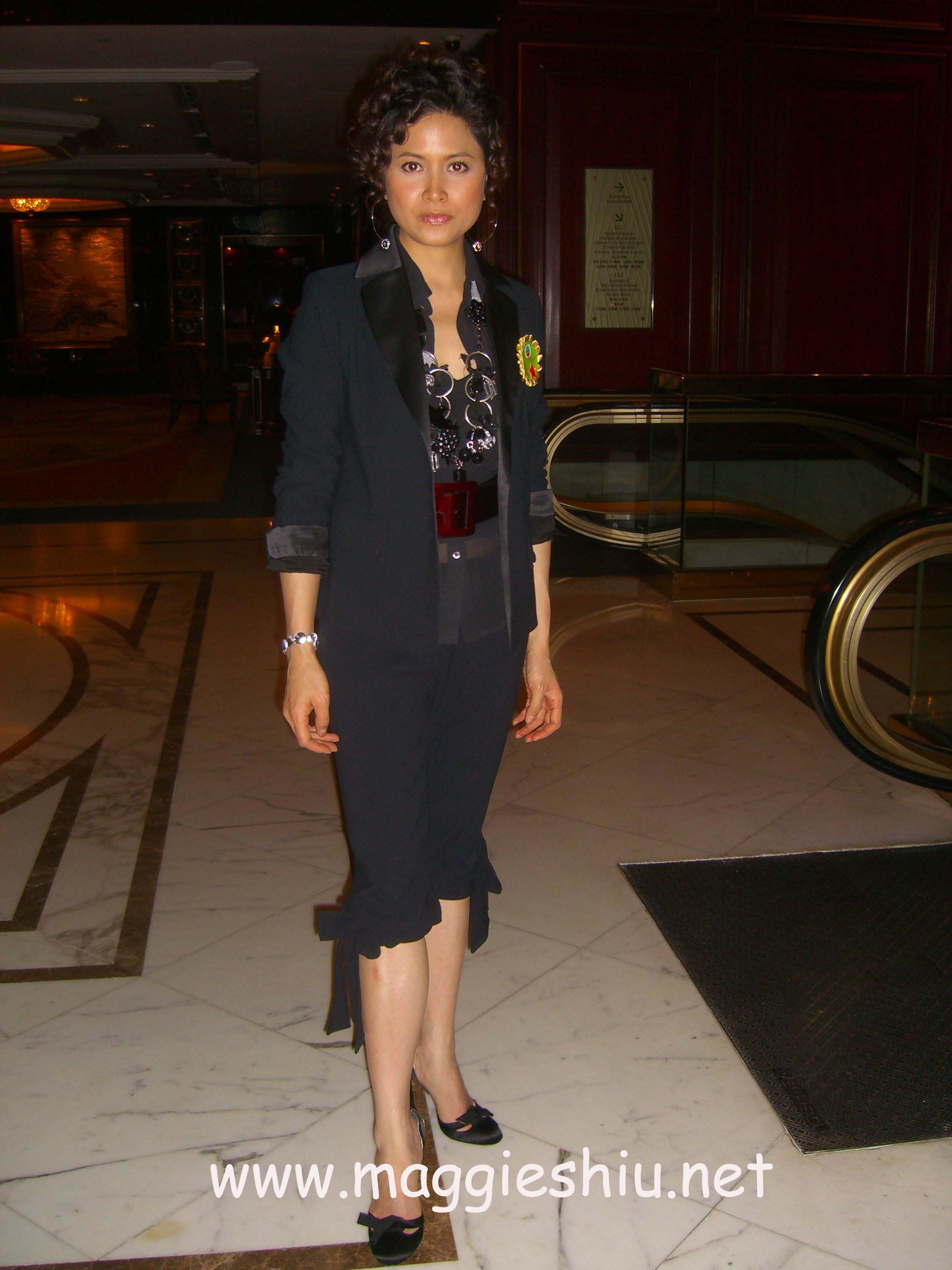 <b><font color=#6D4EE4>[]</font></b>[MAN]֮ҹ