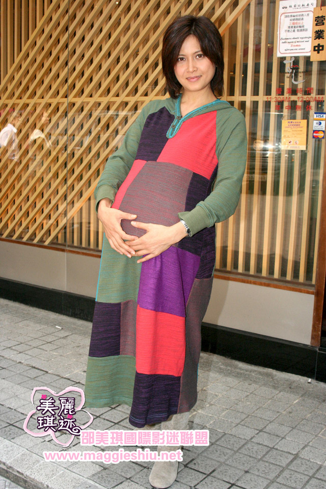 </font></b>20051024ƬŮ˹<font color=red>2¥</